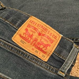 Levi jeans